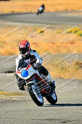 media/Nov-17-2024-Classic Track Day (Sun) [[11951c166c]]/Group 2/Session 4 (Turn 13)/